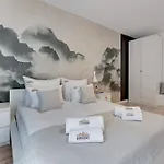 Apartment Aura Island Riverside By Downtown *