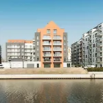 Aura Island Riverside By Downtown *