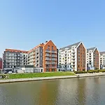 Aura Island Riverside By Downtown Gdansk