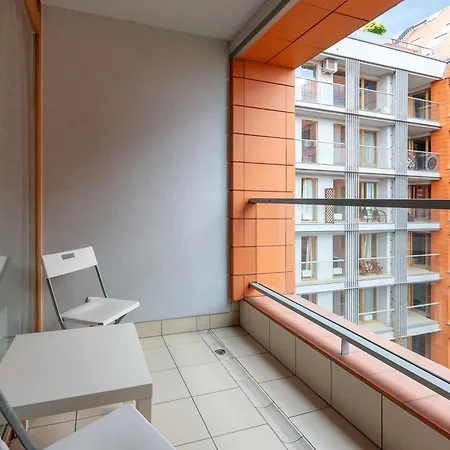 Apartment Aura Island Riverside By Downtown *