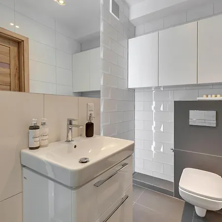 Aura Island Riverside By Downtown Apartment *