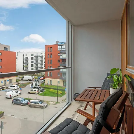 Apartment Aura Island Riverside By Downtown