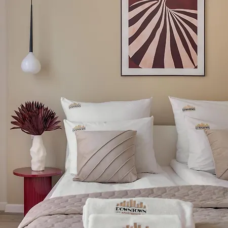 Aura Island Riverside By Downtown Apartman